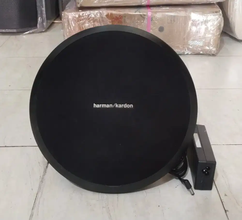 Speaker Aktif Harman/Kardon Onyx Studio