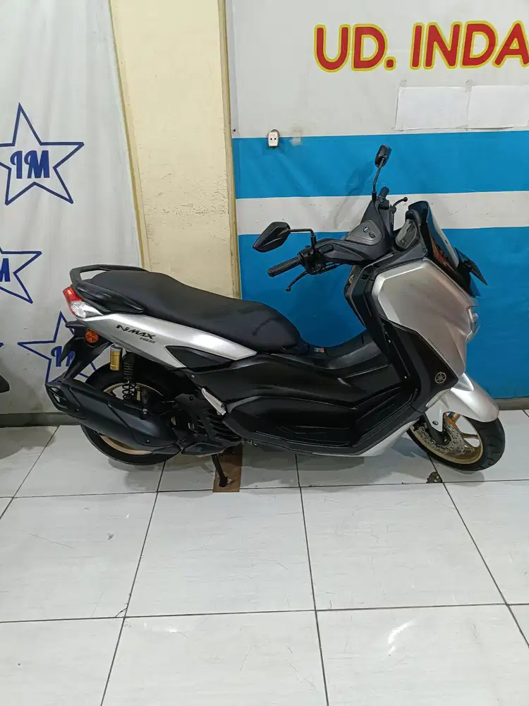 Aki nyala YAMAHA NMAX CONNECTED BISA KREDIT 2022 bisa nego harga