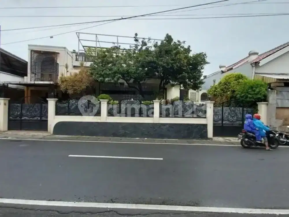 Rumah Mewah Strategis Murah Dekat Stasiun Pasar Minggu Jakarta Selatan