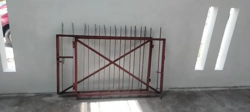 PAGAR BESI BEKAS MURAH — KONDISI BAGUS, KOKOH, SIAP PAKAI