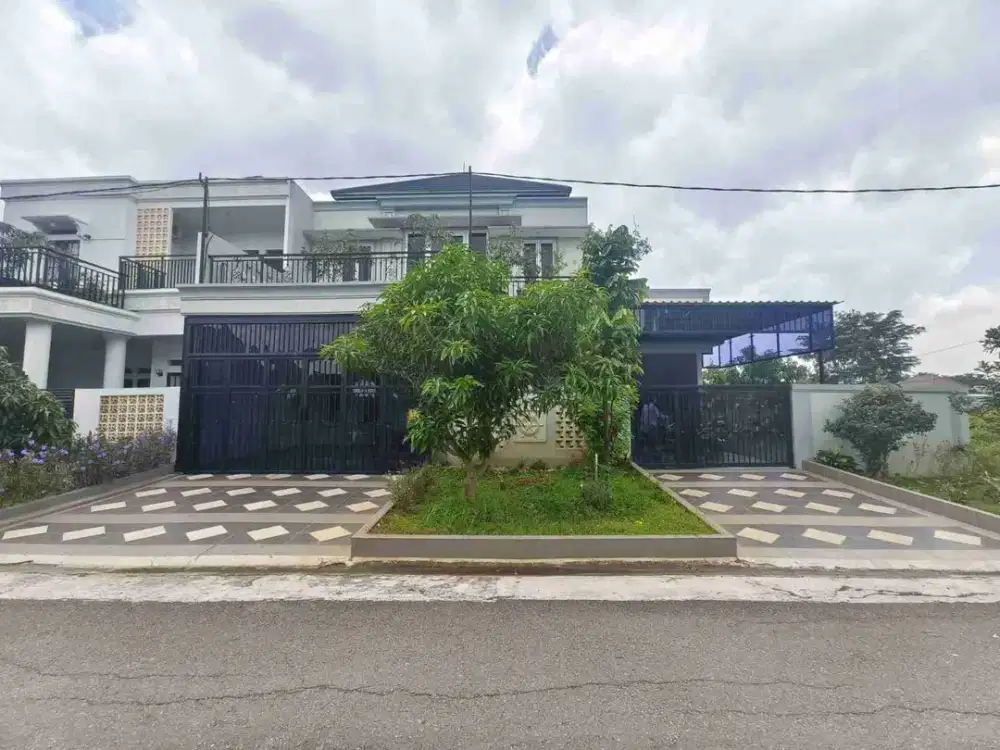 Di Jual rumah Mewah turun harga, di Grand Wisata. Bekasi