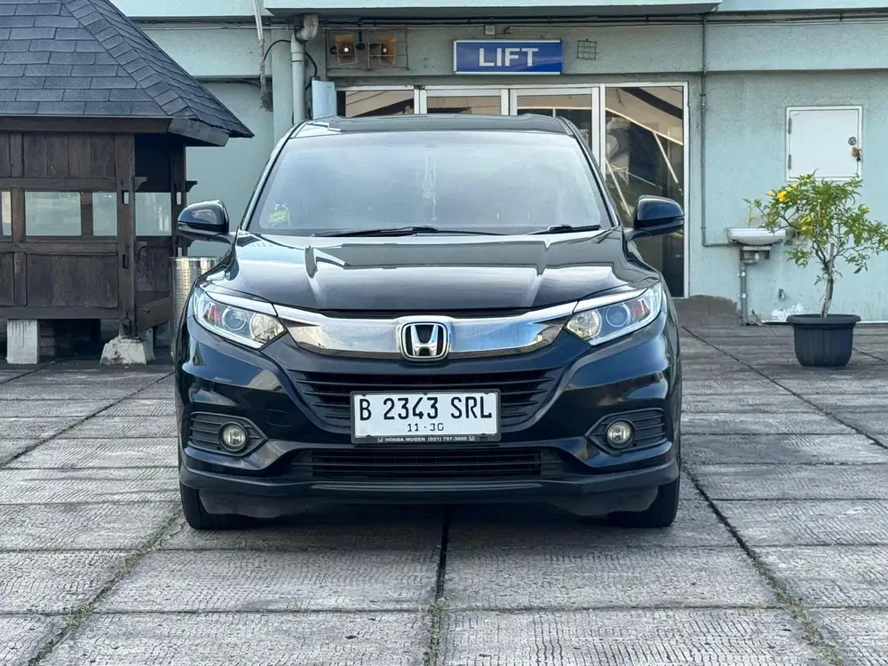 LOW KM Honda Hrv E AT 2020 / 2021 Plat Ganjil Istimewa