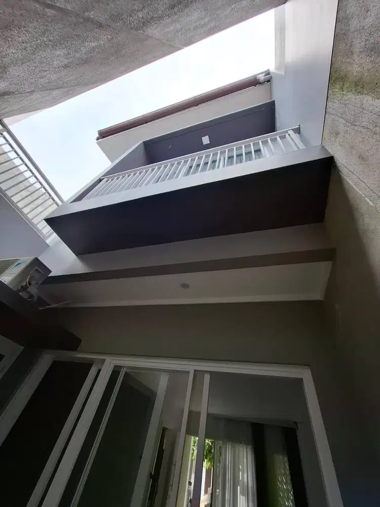 Disewakan Rumah Baru Renov di Summarecon Bandung