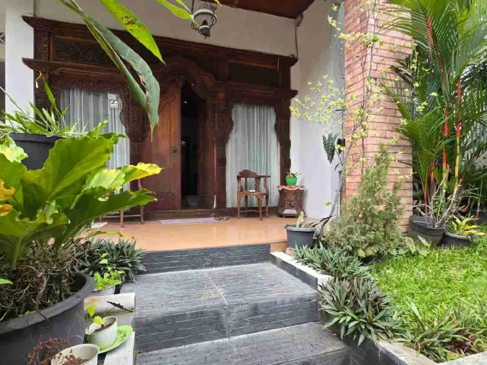 dijual rumah Siap huni di town house Pondok bambu jakarta timur