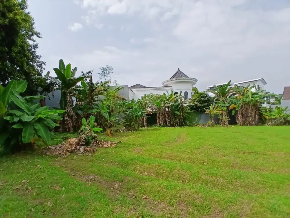 Tanah Strategis di Perumahan Kemang Pratama, Regency Bekasi