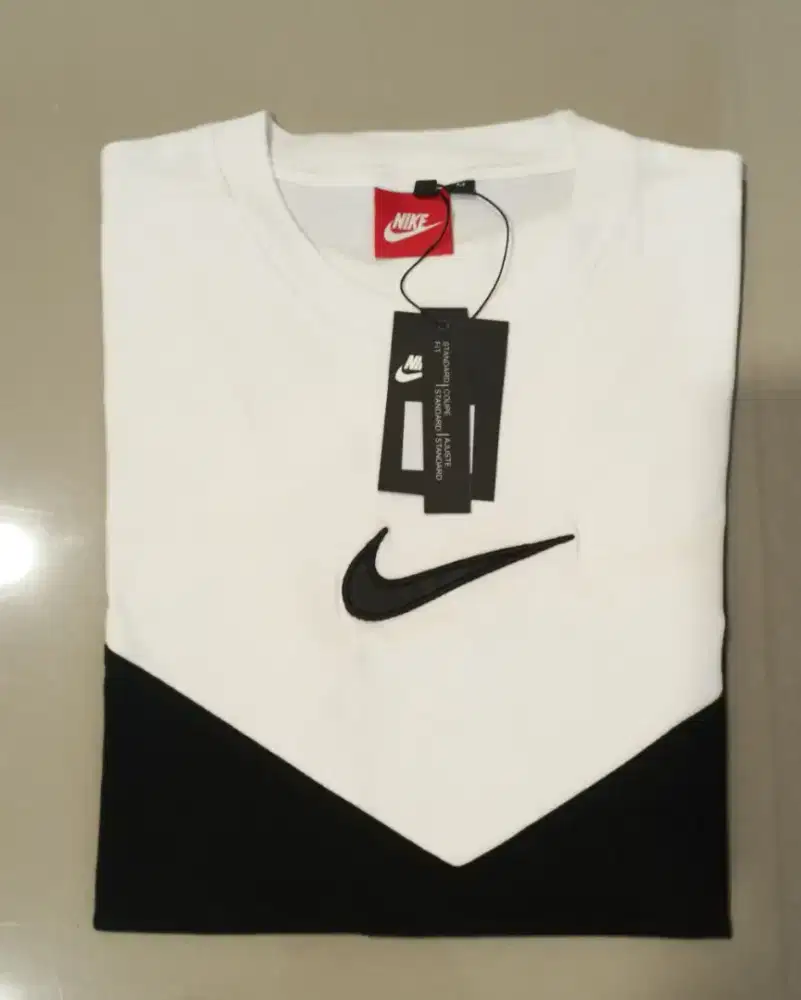 Nike 3 Warna Vietnam