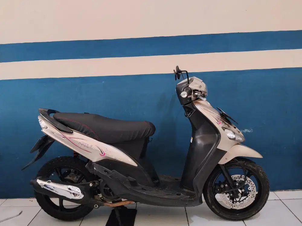 (1) Yamaha Mio sporty 5tl 2005