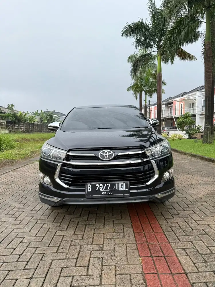 Toyota Kijang Innova Venturer 2017 Diesel Matic