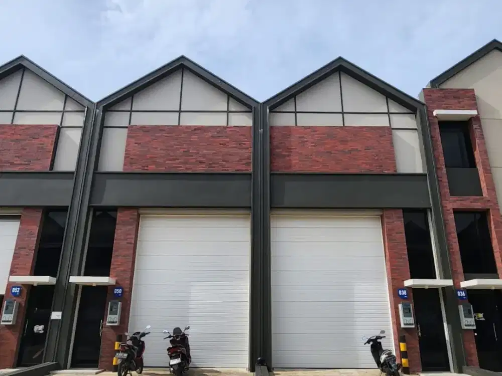Disewakan Gudang Bizpark Pik 2, Uk.6x20m2, Ada 2 Unit Gandeng