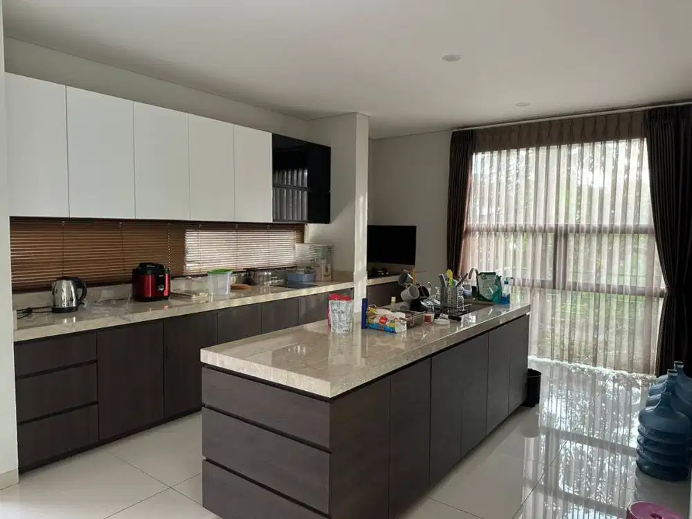 Dijual Rumah Mewah Eksklisif di Kawasan Setiabudi Bandung