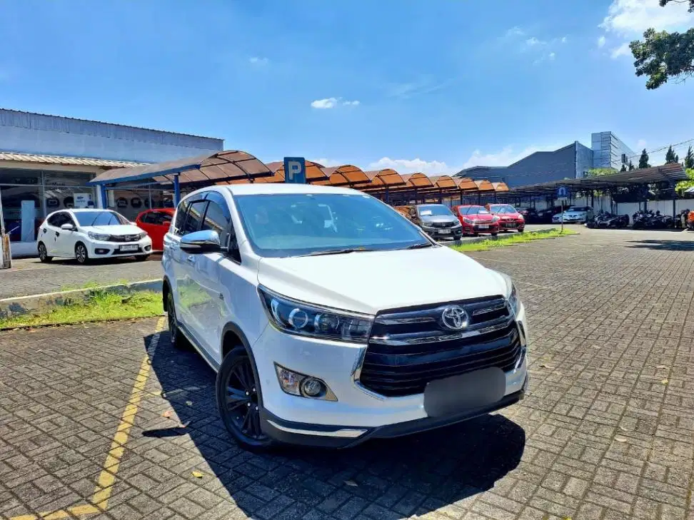 [OLXmobbi] PAJAK PANJANG - TOYOTA KIJANG INNOVA 2.0 VENTURER AT 2017
