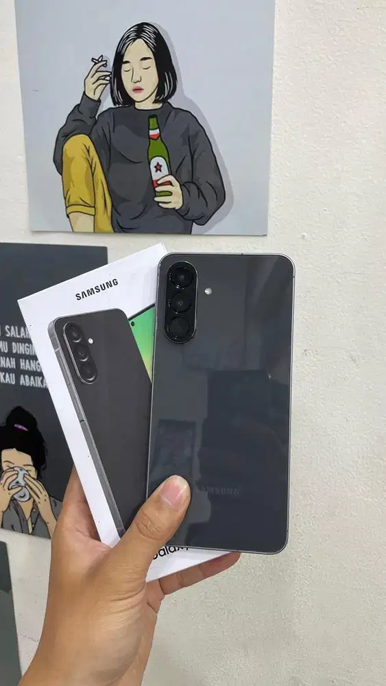 Samsung A56 5G 12/256gb