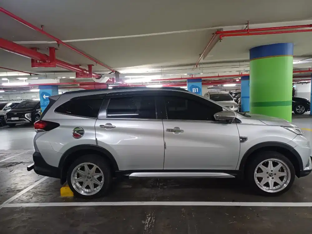 Velg JF Luxury. 5x114 cocok terios,rush,innova