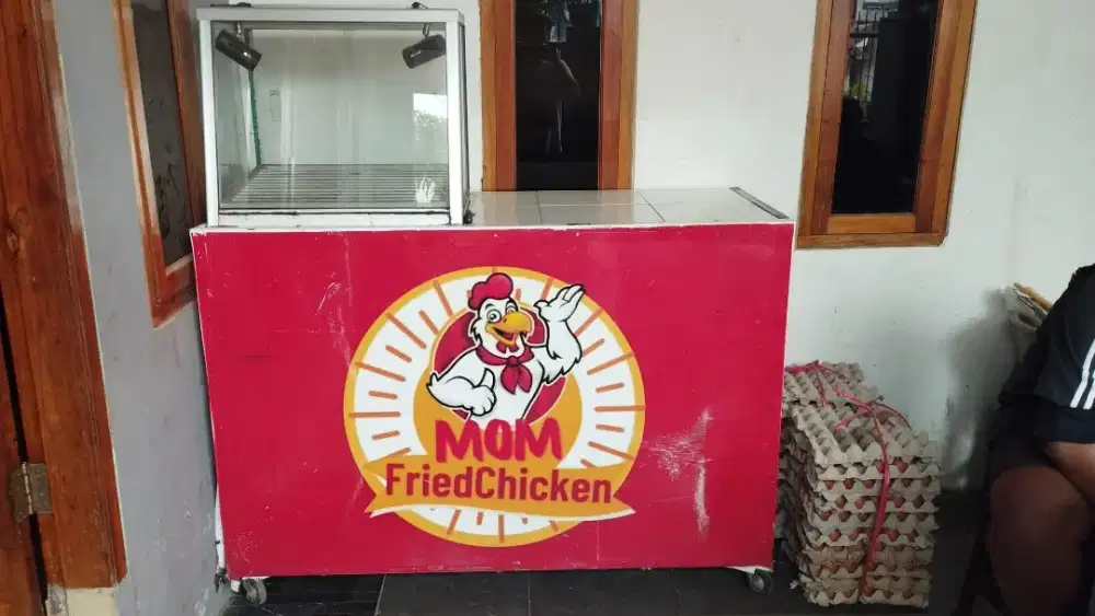 Meja chicken roda chicken
