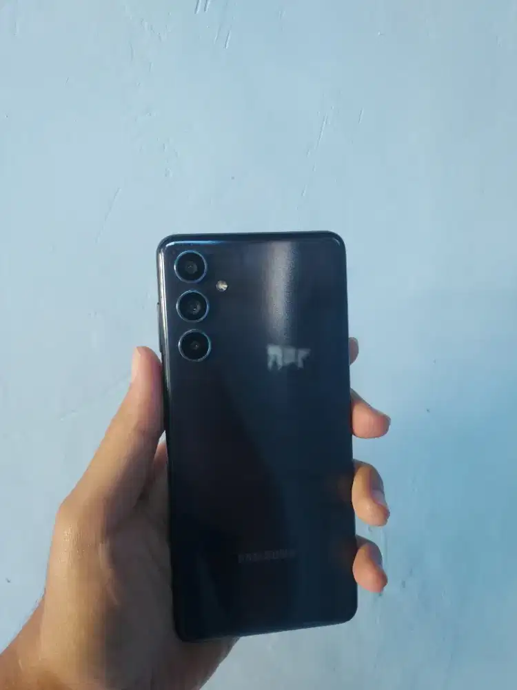 Samsung Galaxy M54 5G 256/8
