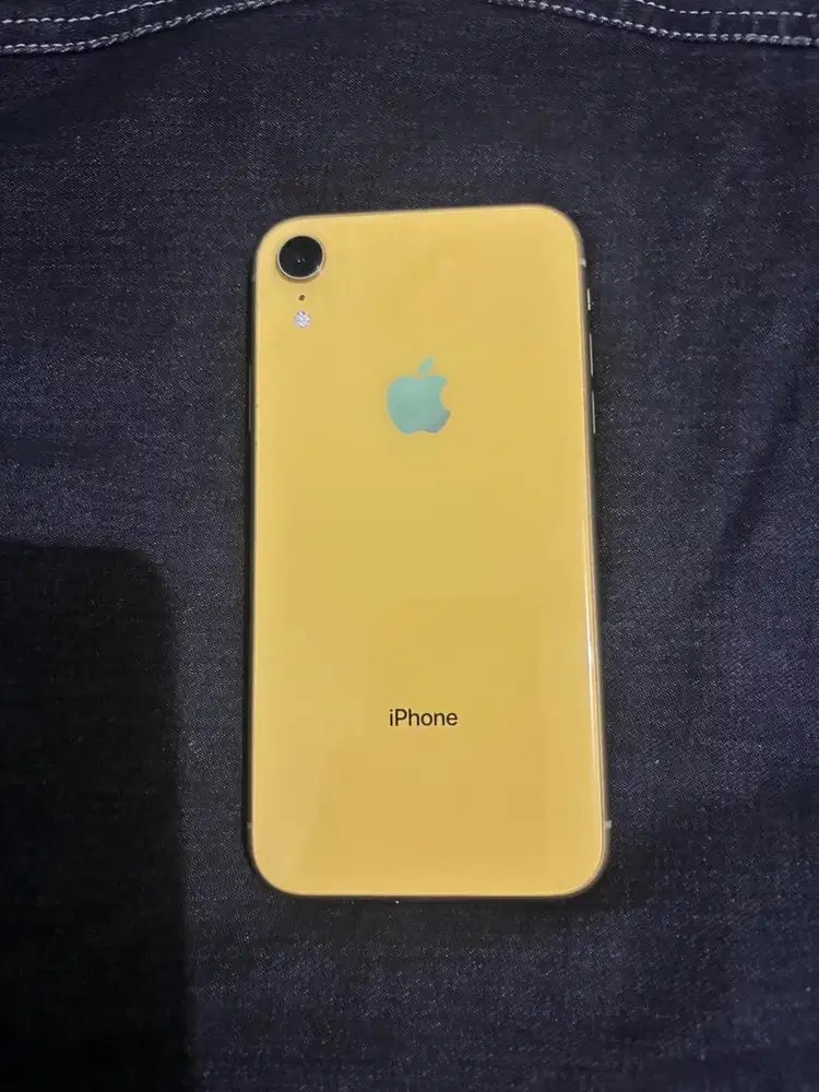 IPHONE XR 64GB (YELLOW)