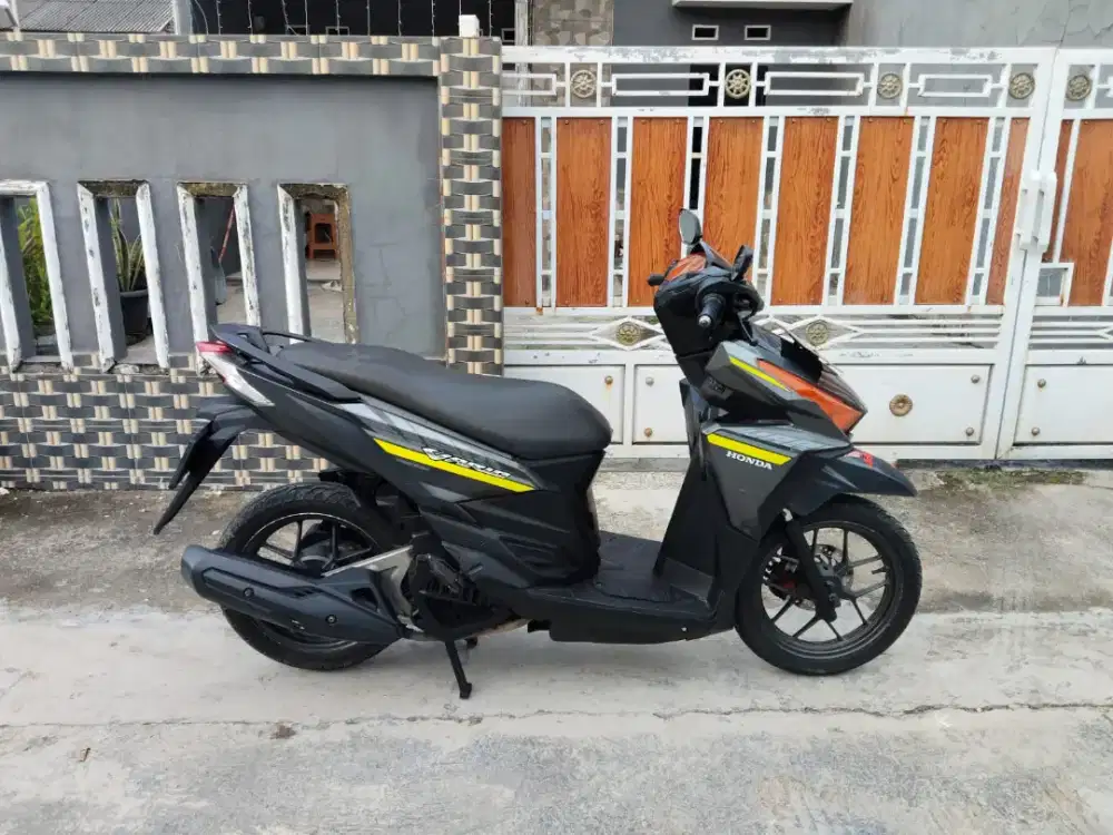 Honda Vario 125cc tahun 2017 pajak hidup di Tangerang
