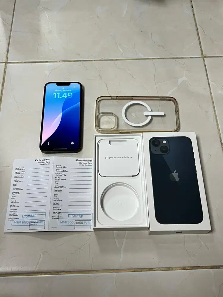 iPhone 13 128Gb Black Resmi Indo, lengkap dus