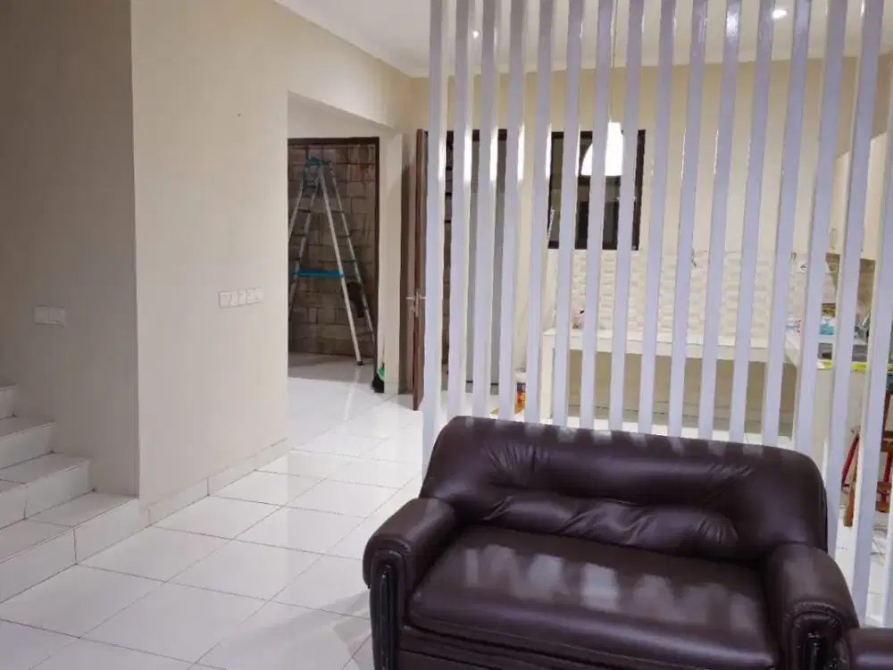 Rumah Caspia BSD 2 Lantai Full Renov Siap Huni Semi Furnished 3 KT Strategis