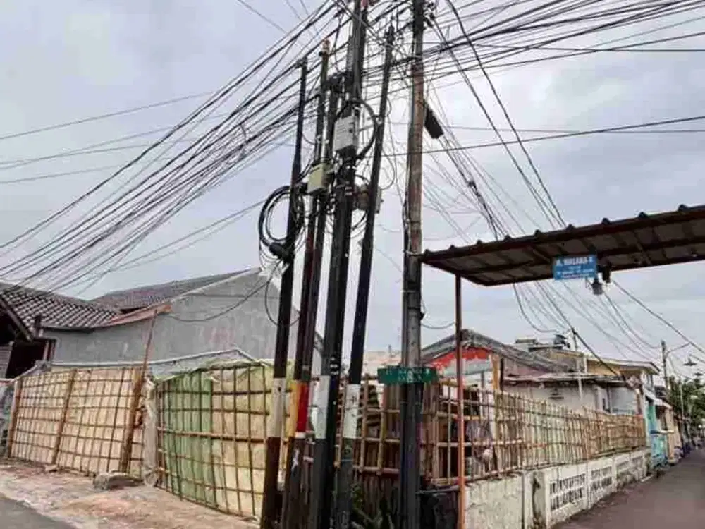 Tanah Hoek di Perumnas Malaka Sari, Duren Sawit, Jakarta Timur
