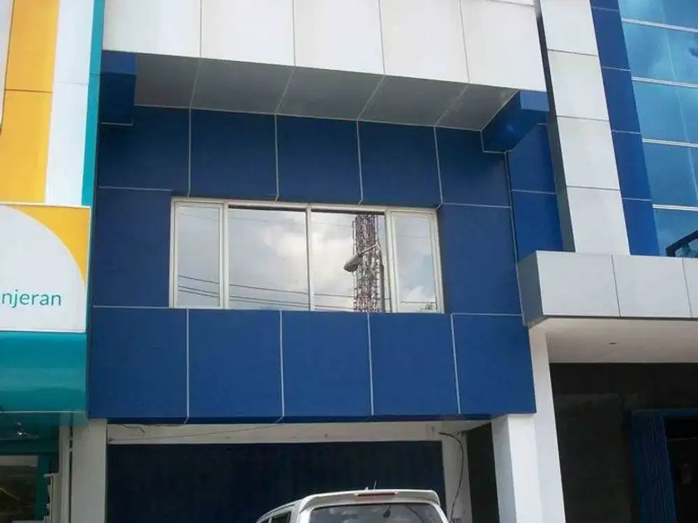 Dijual dan Disewa Ruko di Babatan Pantai