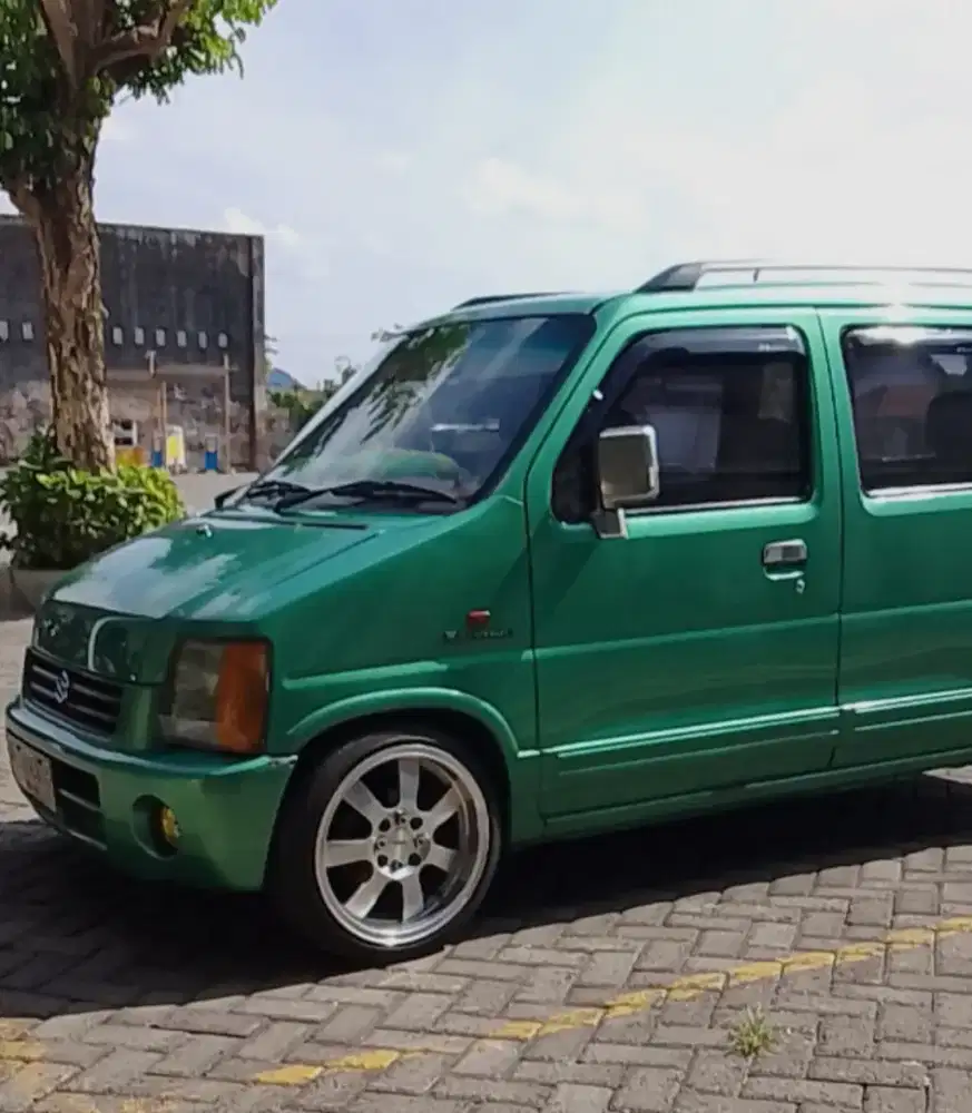 Suzuki Karimun kotak 2000