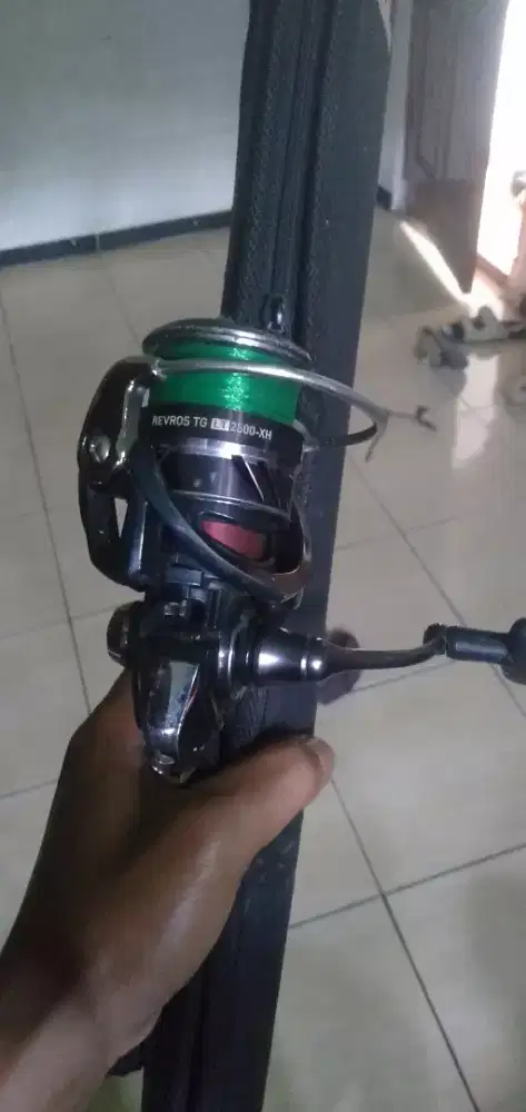 Reel daiwa Revros tg Lt 2500