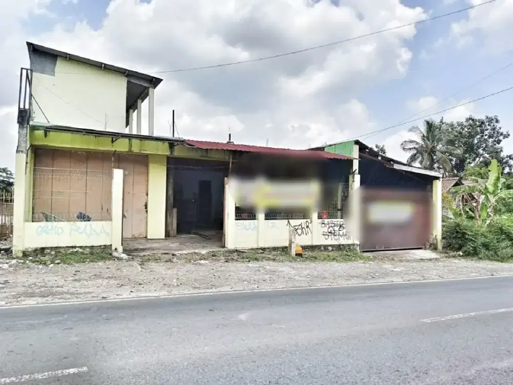 Dijual Gudang Zona Kuning Lokasi Strategis  Salatiga Luas 567m2