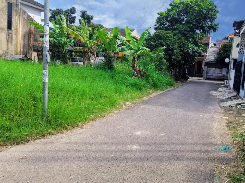Tanah Strategis 142 m² – Potensi Bagus