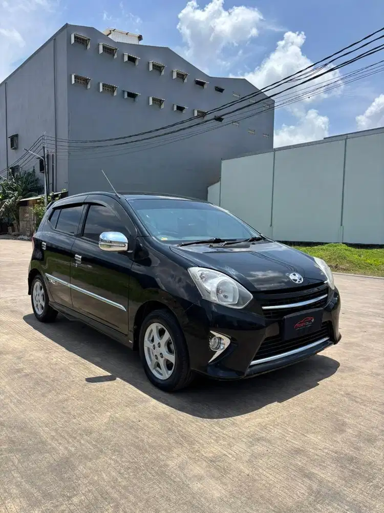 Toyota Agya 1.0 G TRD 2014 Manual ( Hitam Metalik )