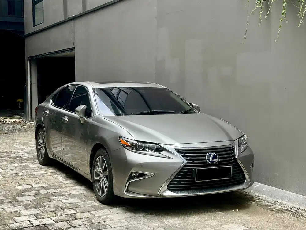Lexus ES300h 2016 Hybrid