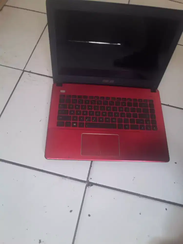 laptop asus seadanya