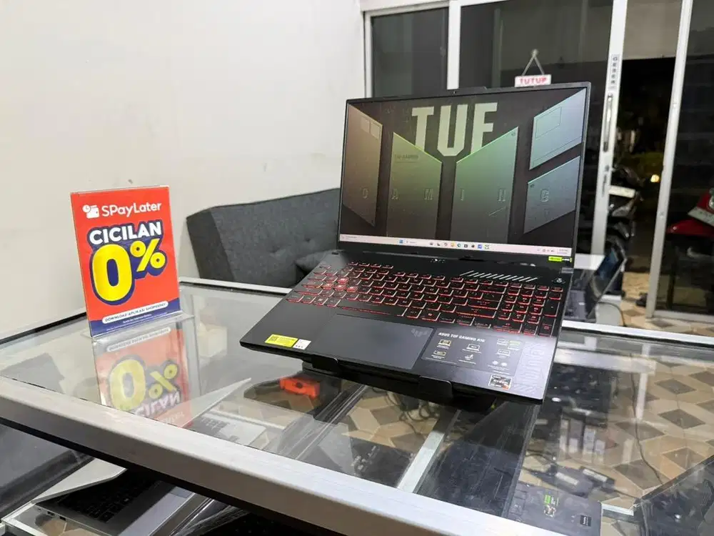 LAPTOP GAMING ASUS TUF RYZEN 7 7445HS RTX4050 100% SRGB