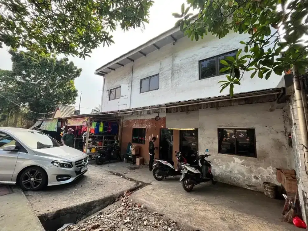 Ruko Tanjung Priok Yos Sudarso 4 Pintu, LT 294 m2, Jalan Raya
