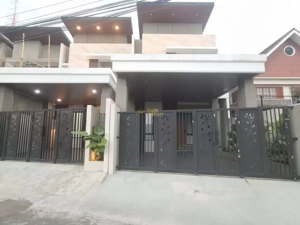 RUMAH 2 LANTAI, 4 KAMAR TIDUR DI NGAGLIK, SLEMAN