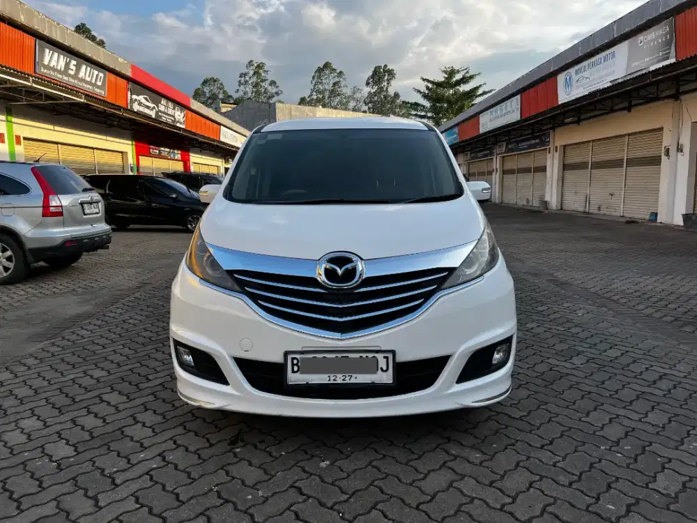 DP PROMO 5JT MAZDA BIANTE 2015 WHITE EDITION