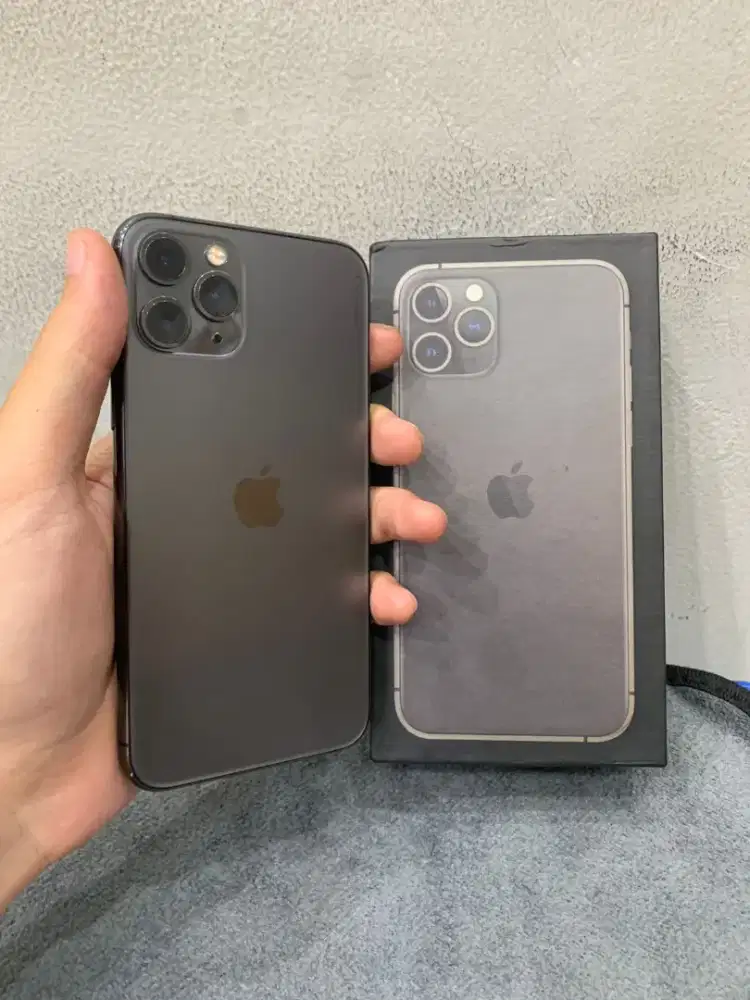 iPhone 11 Pro 64gb all operator, Fullset, Nominus, Siap Pakai
