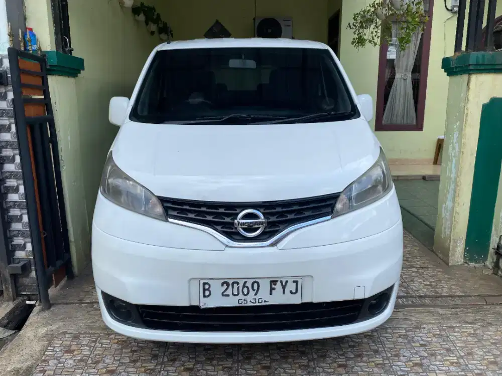 Dijual Nissan Evalia 1.5 Type XV Metic 2012 Gress