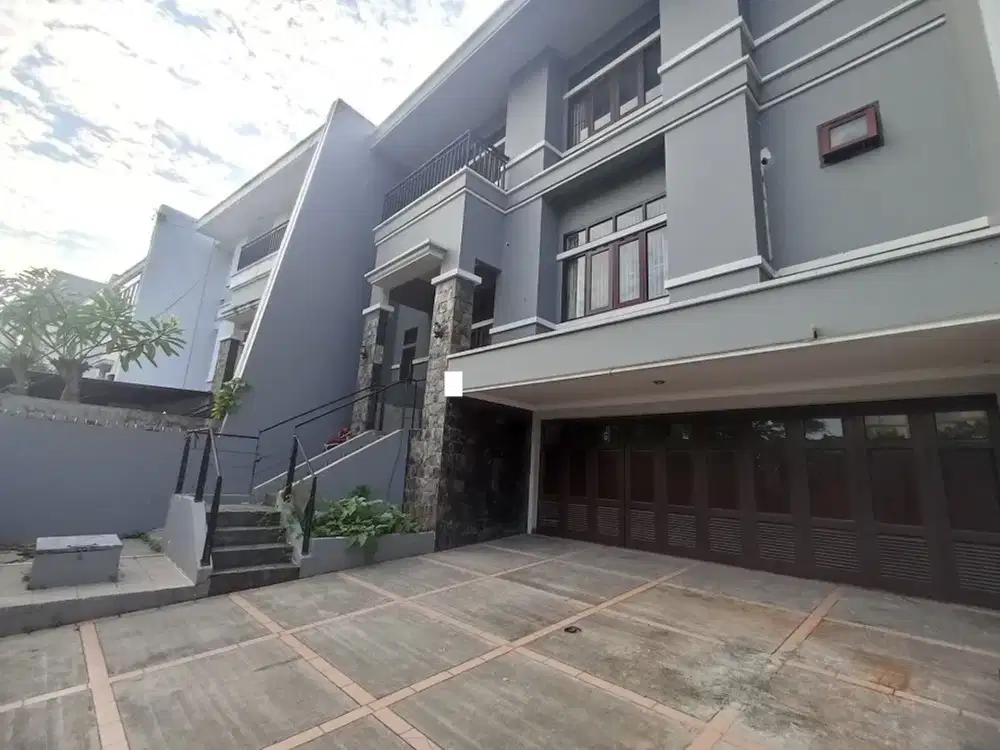 Rumah Kelapa Gading Pelangi Rapih Dijual Cepat