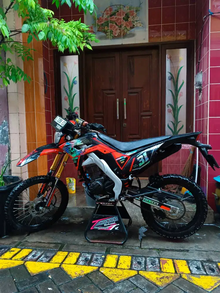 Rp.28.000.000 CRF 150 L 2021
