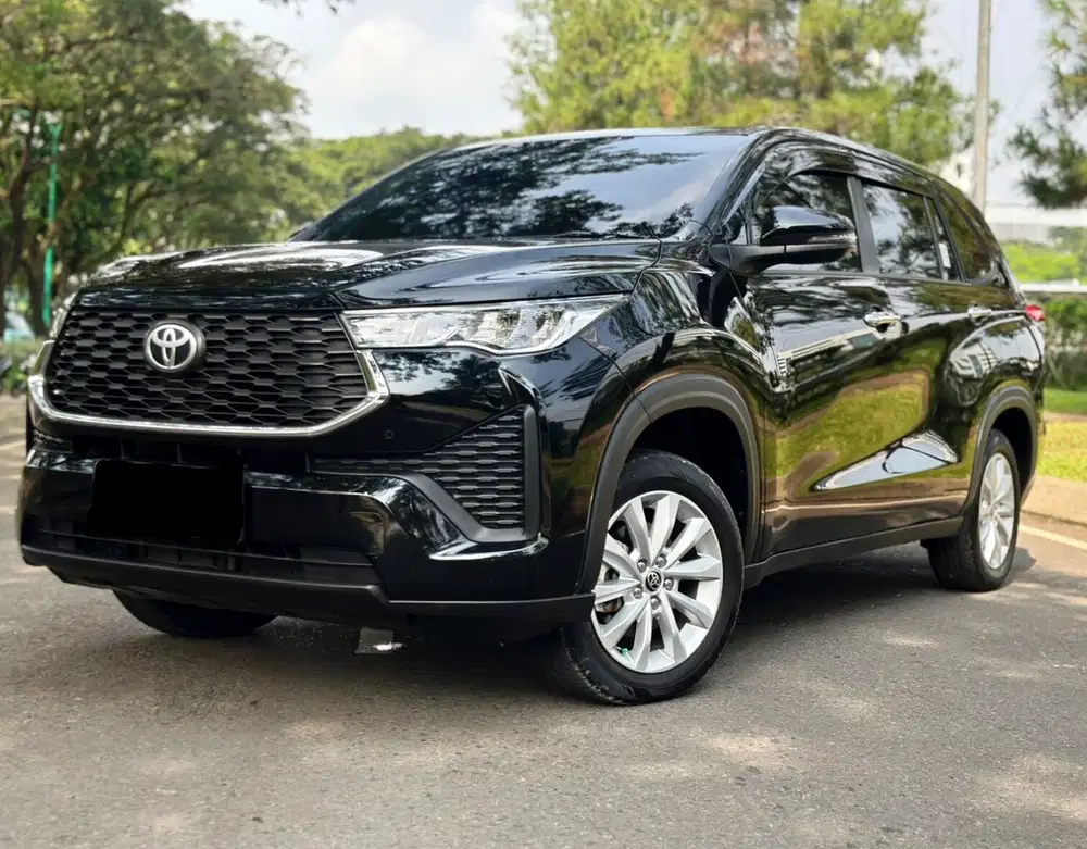 Toyota Kijang Innova 2023 Bensin