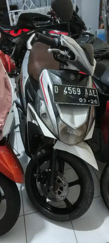 Mio z Komplit pjk Isi