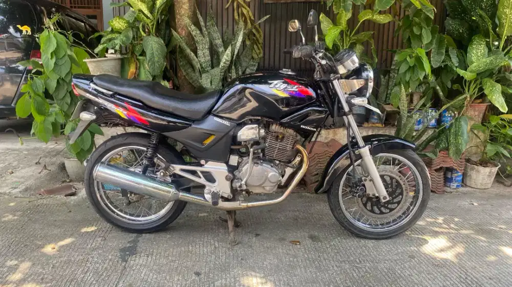 Honda Tiger Lama 2005