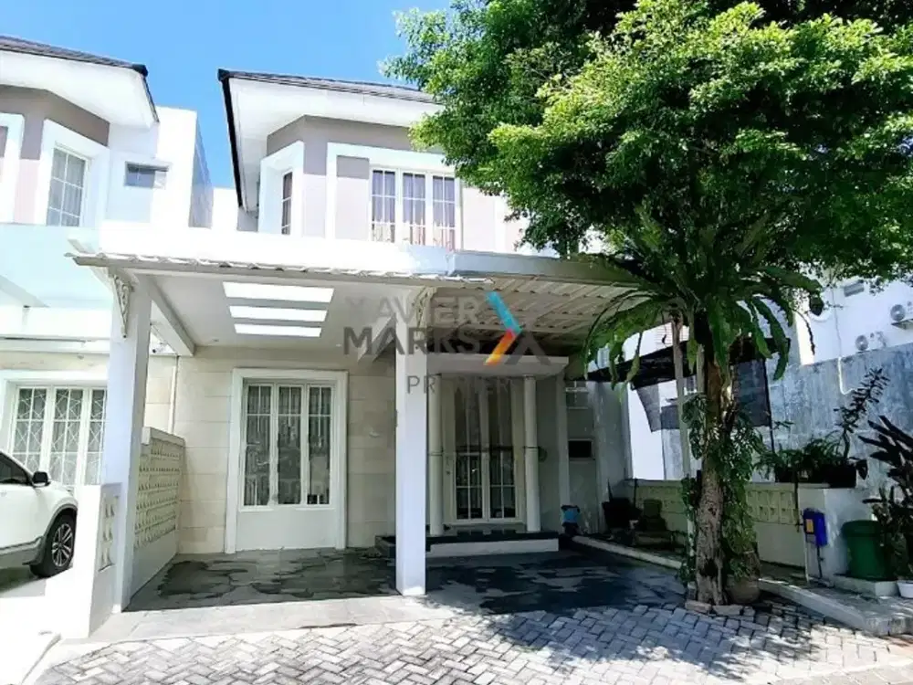Dijual Rumah Minimalis 2Lt Bonus Furnish Kondisi Terawat Siap Huni Lingkungan Aman dan Kompleks Premium Dekat Pusat Kota dan Kampus di Green Orchid