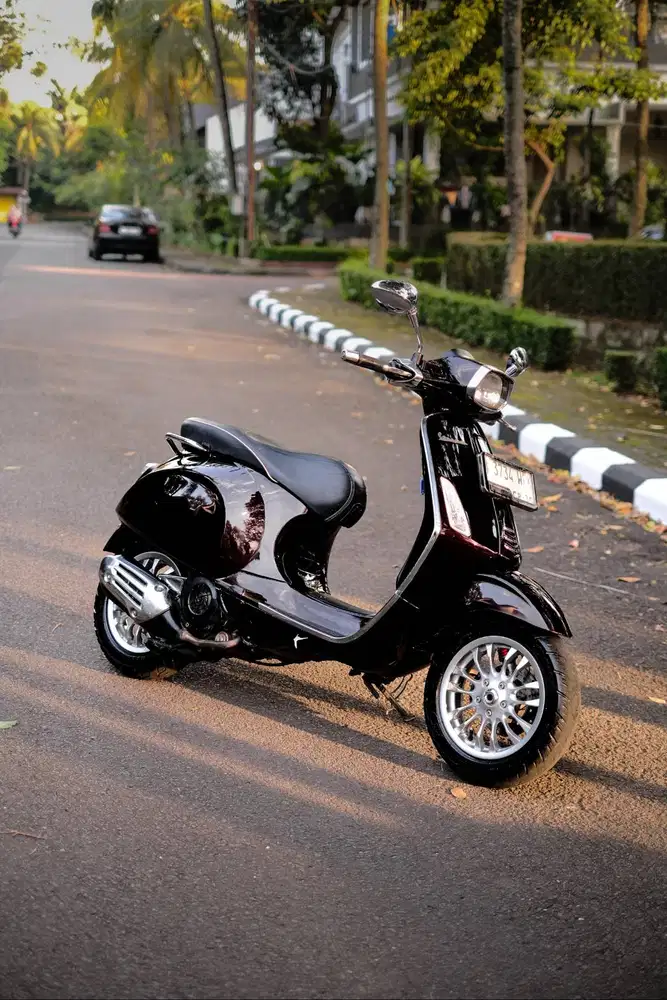 JUAL VESPA MATIC BEKAS/SECOND SPRINT 2017 MURAH BERGARANSI