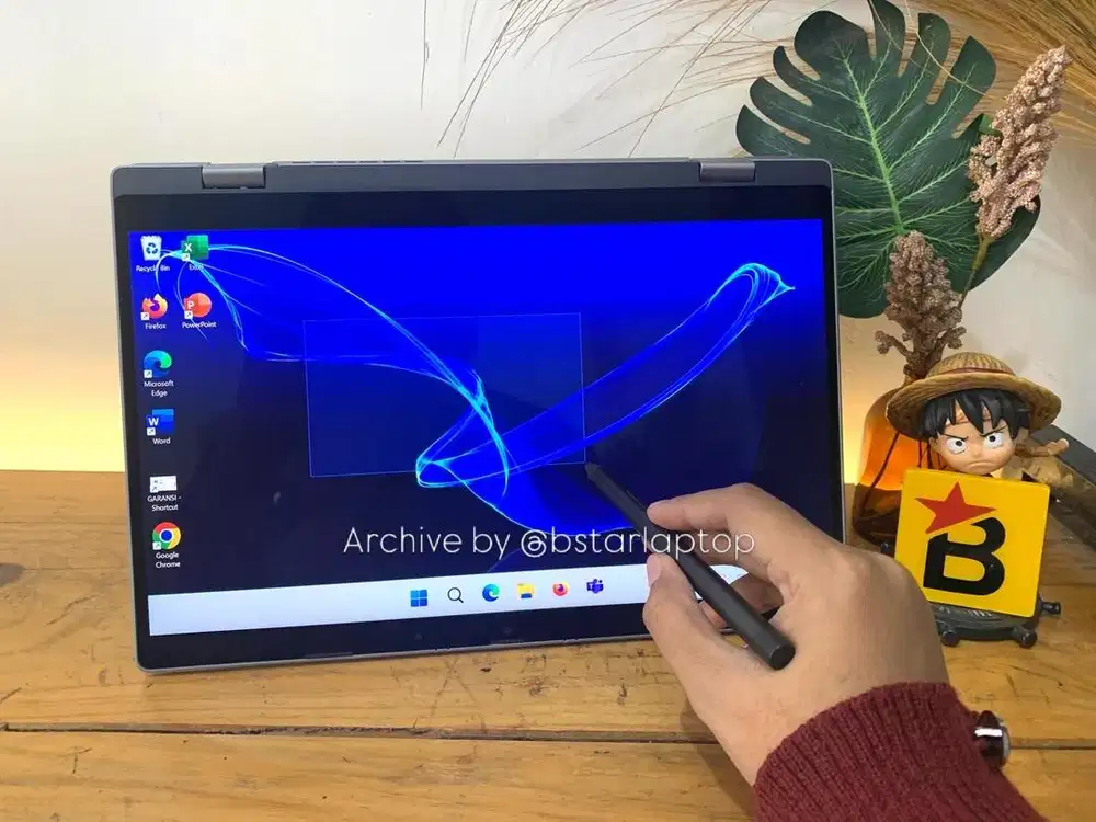 Laptop 2in1 Dell Latitude 3330 Core i5Gen11 RAM 16 Mulus Garansi On