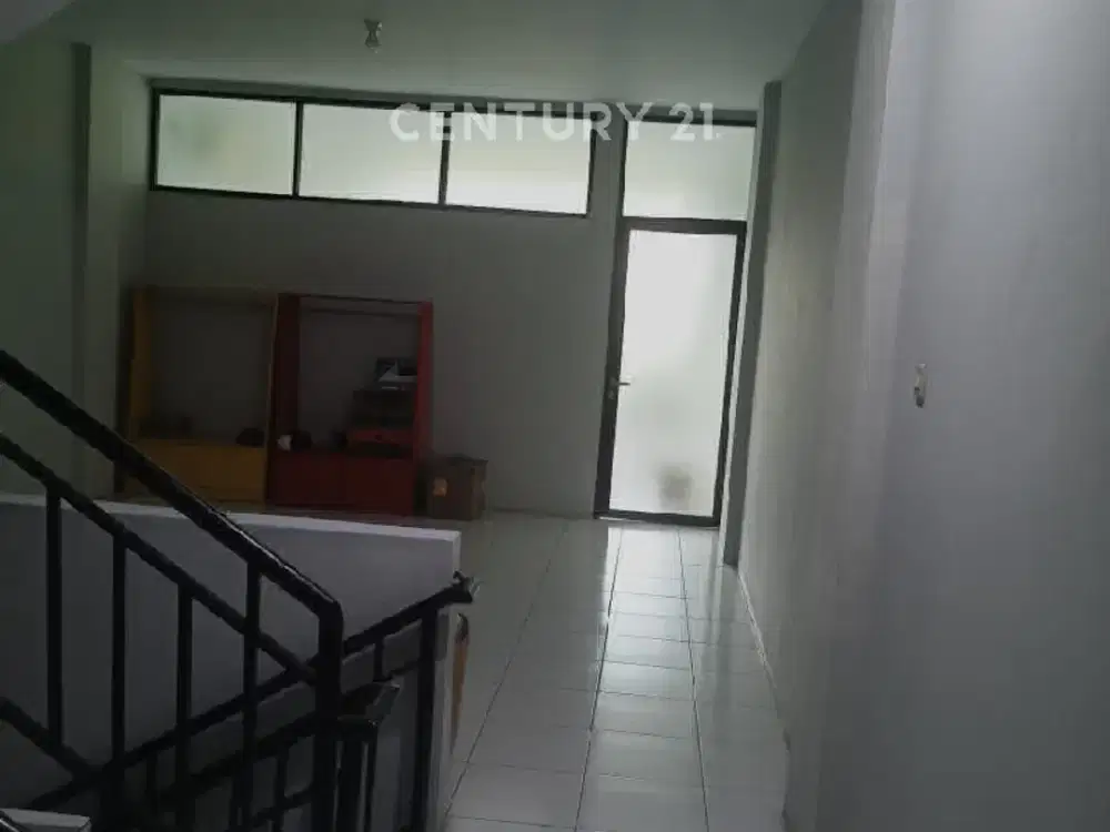 Ruko Toho Elang Laut Rapi Siap Pakai Lokasi Strategis