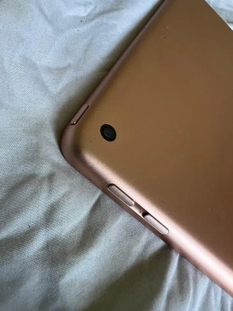 Ipad 6 128gb mulus wifi only murah