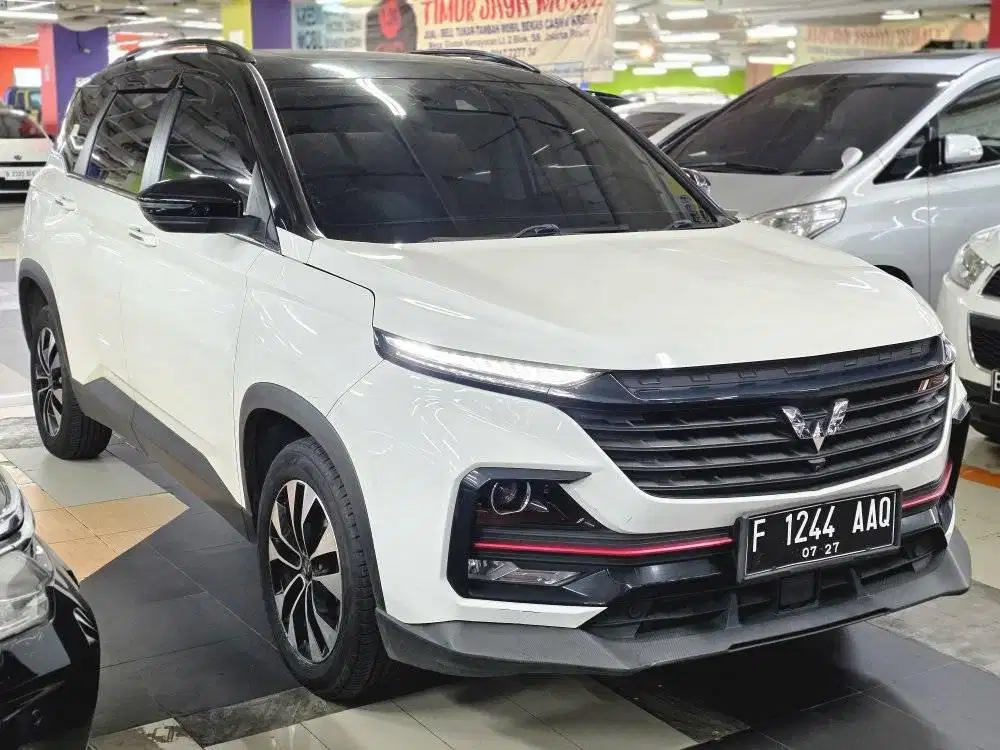 Wuling Almaz RS Pro 7seater putih
