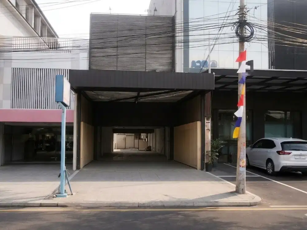 Turun Harga! Ruko Pluit Kencana 3Lt 5X30 Strategis Hadap Jalan Raya